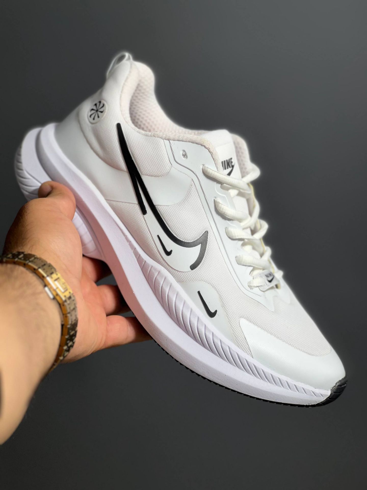 نایک زوم ایکس طرح لبخند (سمایل) nike zoom x smile